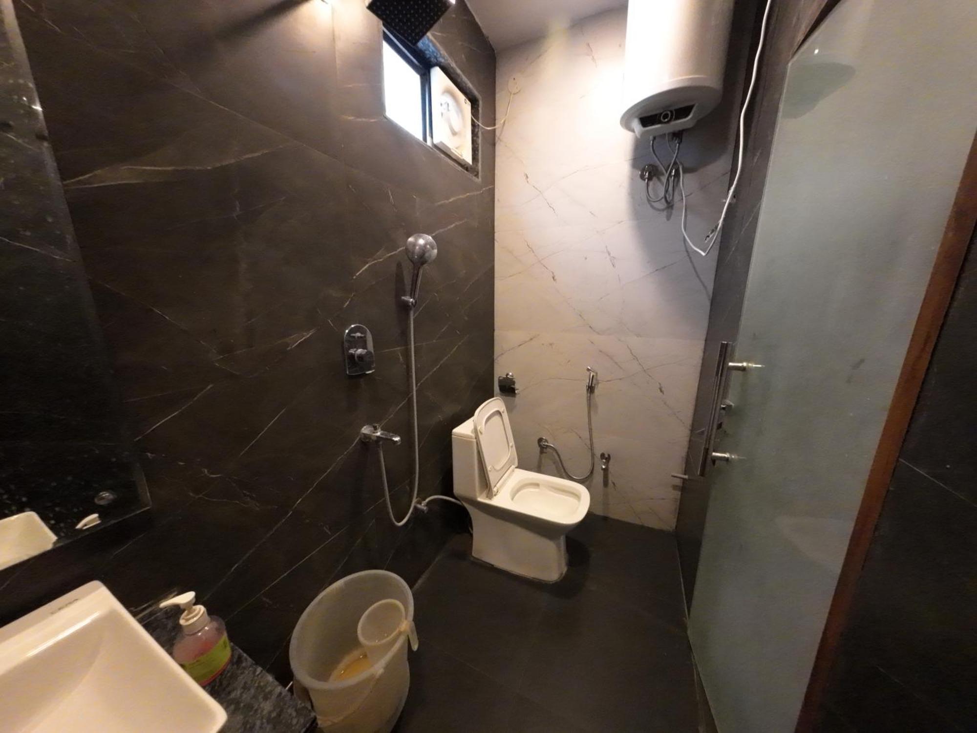 Hotel Hostel Vimal Ganga Рішикеш Екстер'єр фото